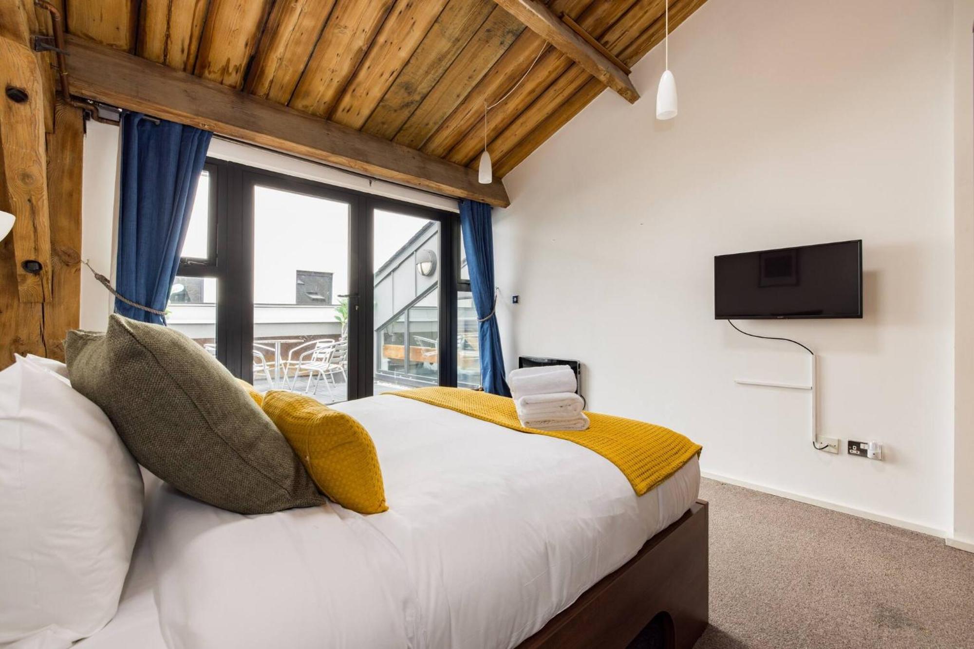 לונדון Wild Roses Serviced Apartments - Excel Warehouse 2 מראה חיצוני תמונה