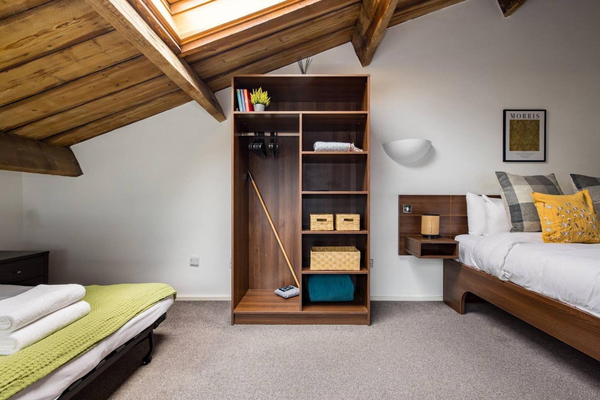 לונדון Wild Roses Serviced Apartments - Excel Warehouse 2 מראה חיצוני תמונה